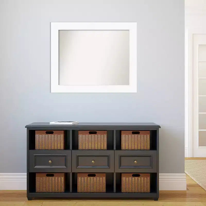 Specchio da parete rettangolare con cornice bianca, stile moderno, 1 persona, 85 x 70 cm