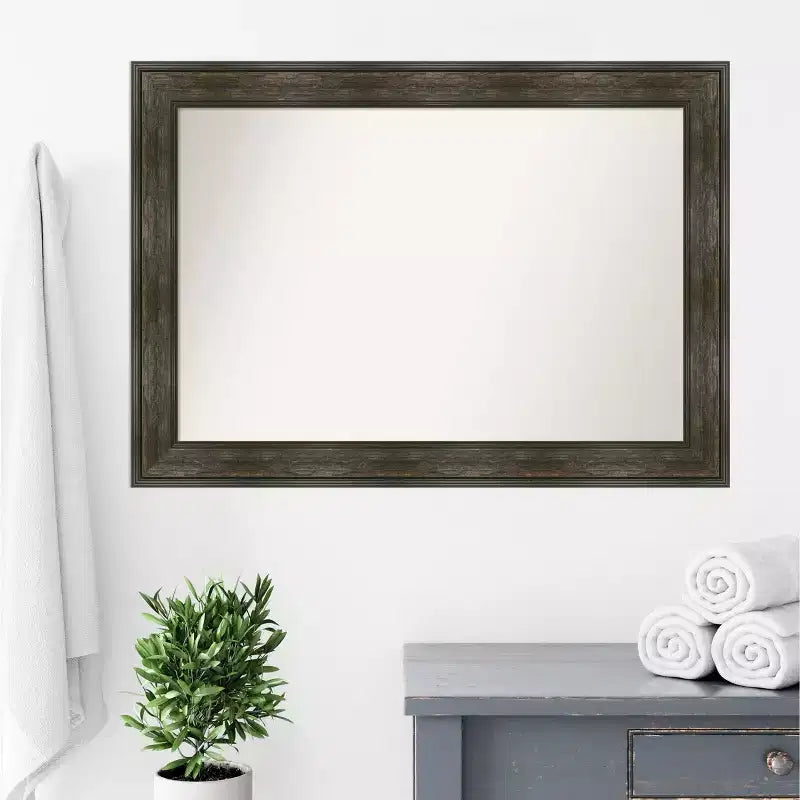 Specchio da parete rettangolare con cornice nera in carboncino, singolo