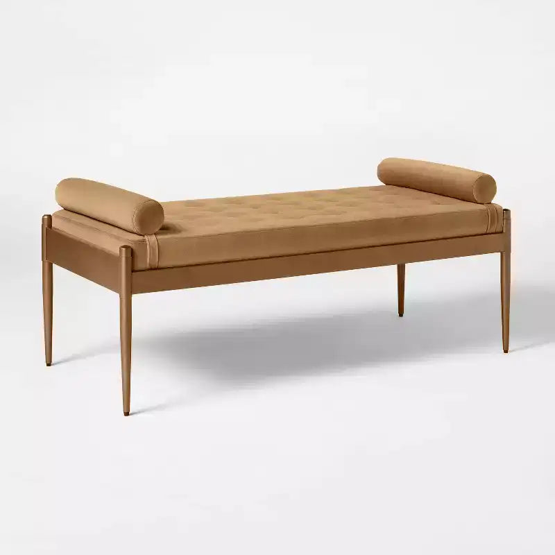Panca trapuntata in velluto beige, telaio in ottone anticato, 1 posto