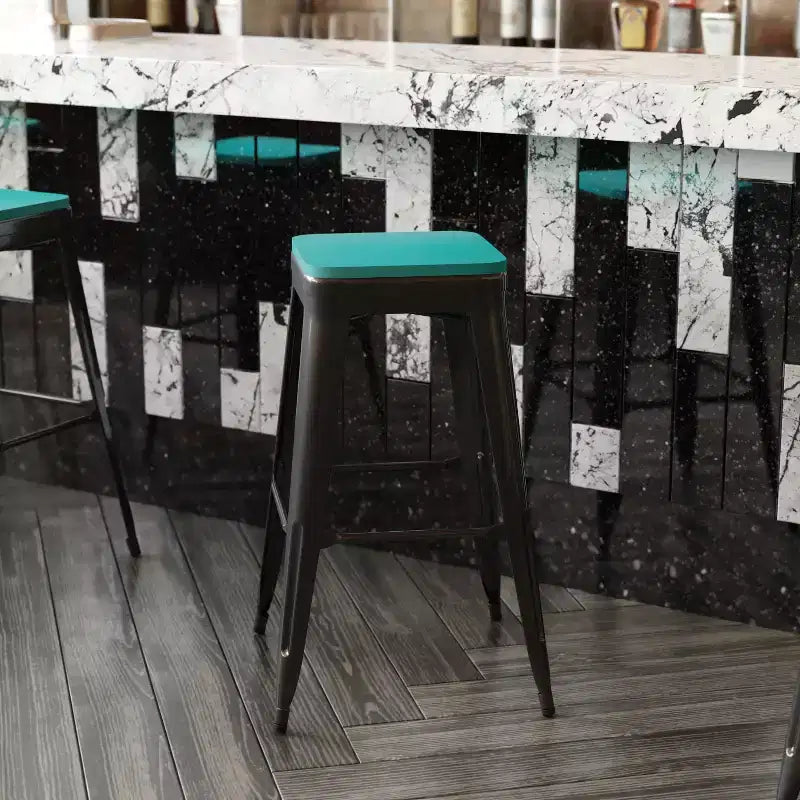 Sedile in poliresina per tutte le stagioni – Nero / Grigio / Menta / Rosso / Teak / Blu-verde acqua, per interni ed esterni, set da 4
