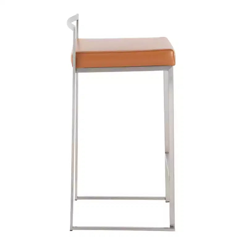 Sgabelli impilabili altezza bancone, finta pelle e acciaio, set da 2 – Cammello / Oro / Bianco