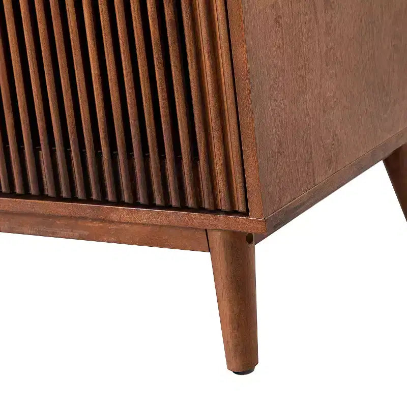 Credenza a 3 cassetti larga 147 cm con ante a doghe, Acorn/Walnut